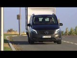 Mercedes-Benz Vito Mixto 119 BlueTEC with Trailer Driving Video | AutoMotoTV