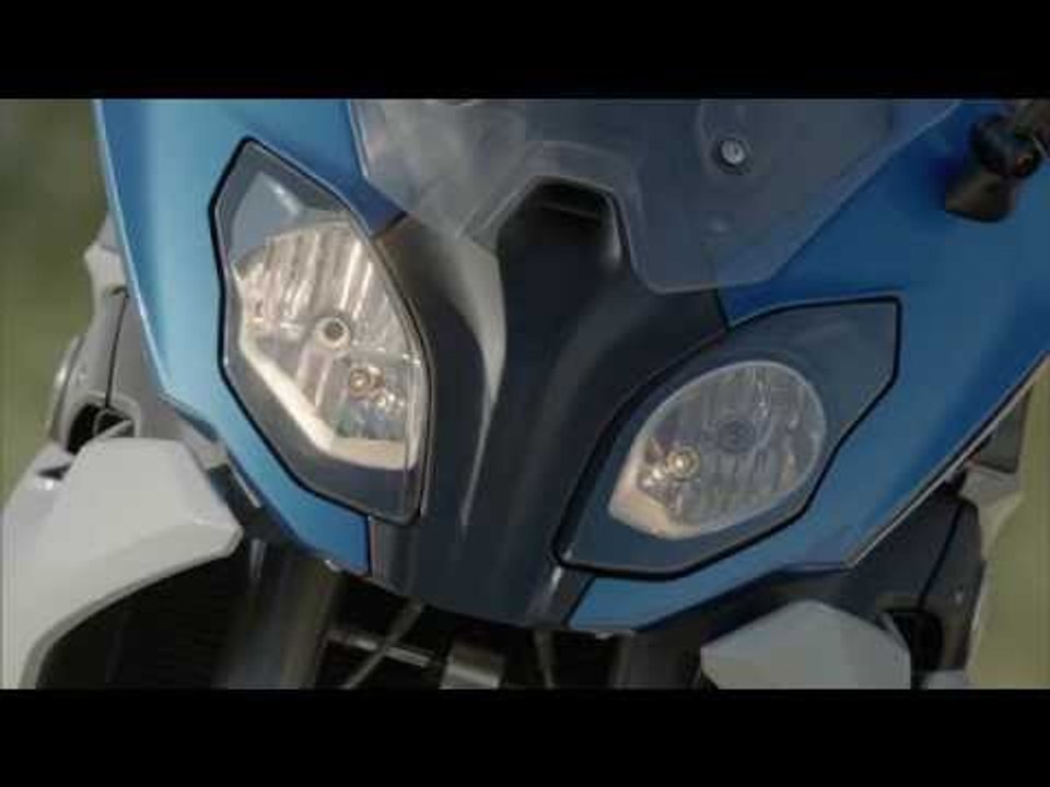 BMW R 1200 RS Design Review | AutoMotoTV