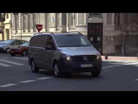 Mercedes-Benz Vito Panel Van 116 CDI Driving Video | AutoMotoTV