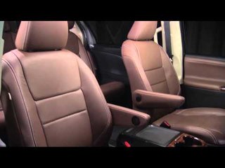 2015 Toyota Sienna Limited AWD Design | AutoMotoTV