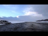 Land Rover Indus Silver - Snow & Ice River Crossing | AutoMotoTV