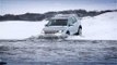 Land Rover Discovery Sport Indus Silver - Icy River Crossing | AutoMotoTV