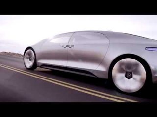 Mercedes-Benz F 015 Luxury in Motion Trailer | AutoMotoTV