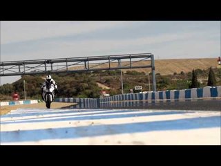The new BMW HP4 Riding scenes - Jerez Racetrack