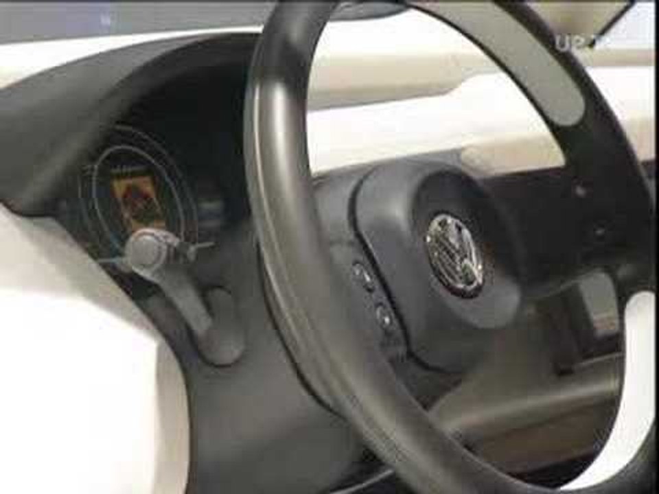 VW LA Motor Show 07 special (by UPTV)