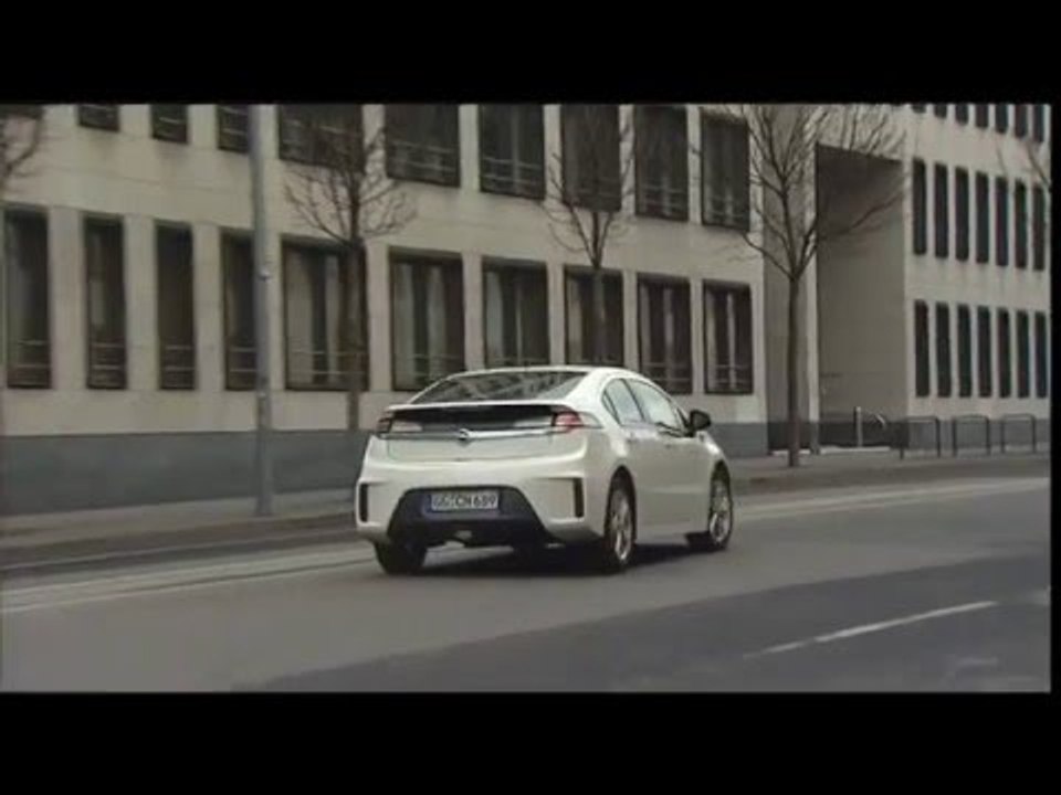 Opel Ampera Teaser