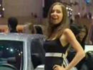 Geneva 07 Motor Show girls (by UPTV)