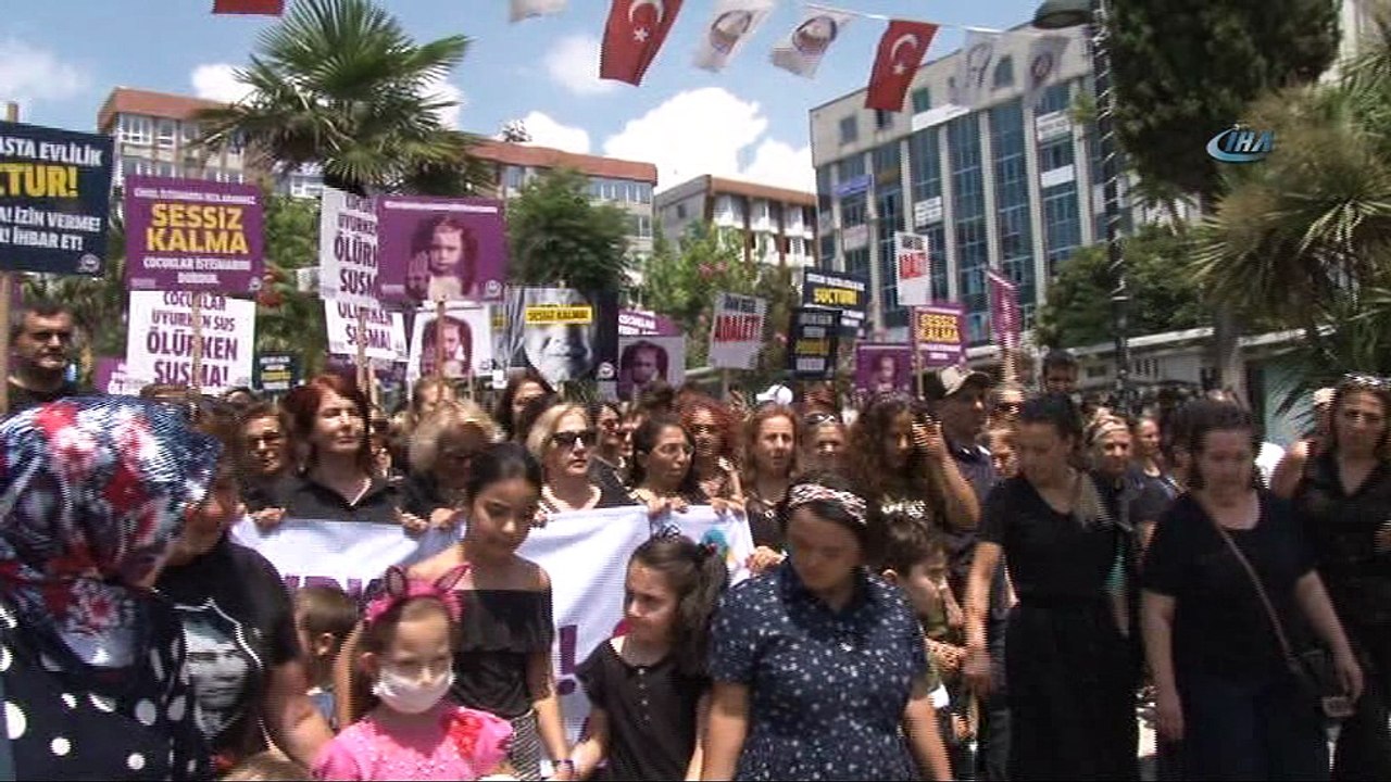 Avcılar'da “Çocuklar uyurken sus, öldürülürken susma” yürüyüşü