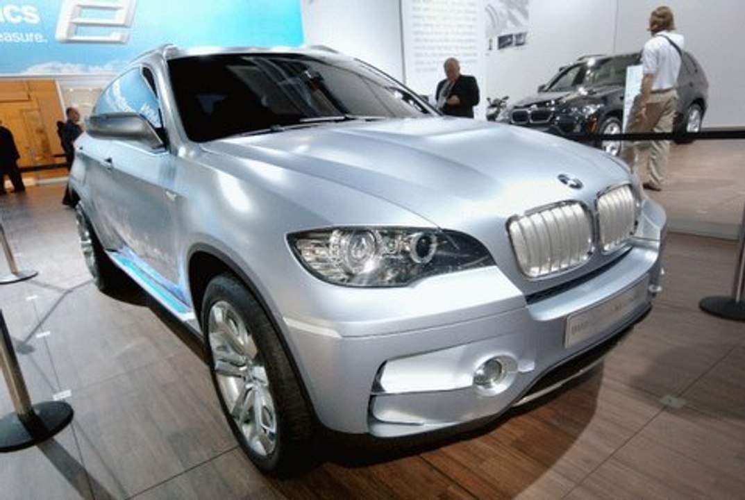 LA Auto Show 2008 BMW Special (by UPTV)