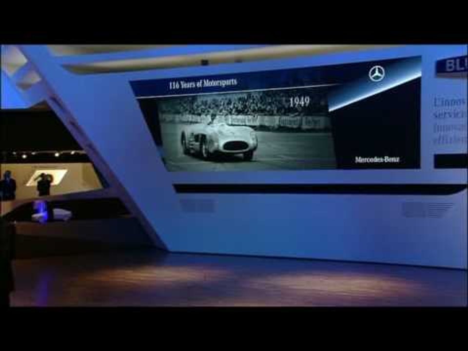 M. Schumacher N.Rossberg Mercedes-Benz Official F1 Safety Car Geneva 2010 (1)