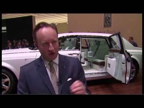 ROLLS-ROYCE BESPOKE SERENITY PHANTOM EXTENDED WHEELBASE - Giles Taylor | AutoMotoTV