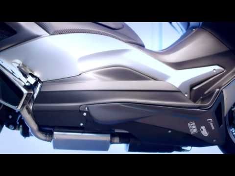 Yamaha TMAX 530 Hyper Modified by Ludovic Lazareth