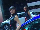 Geneva Motor Show 08 girls (by UPTV)