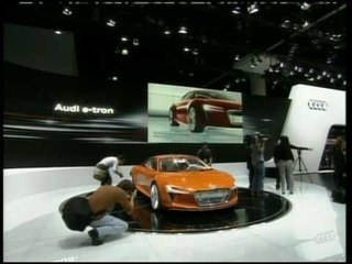 Chevrolet  Volt Gets Fully Charged