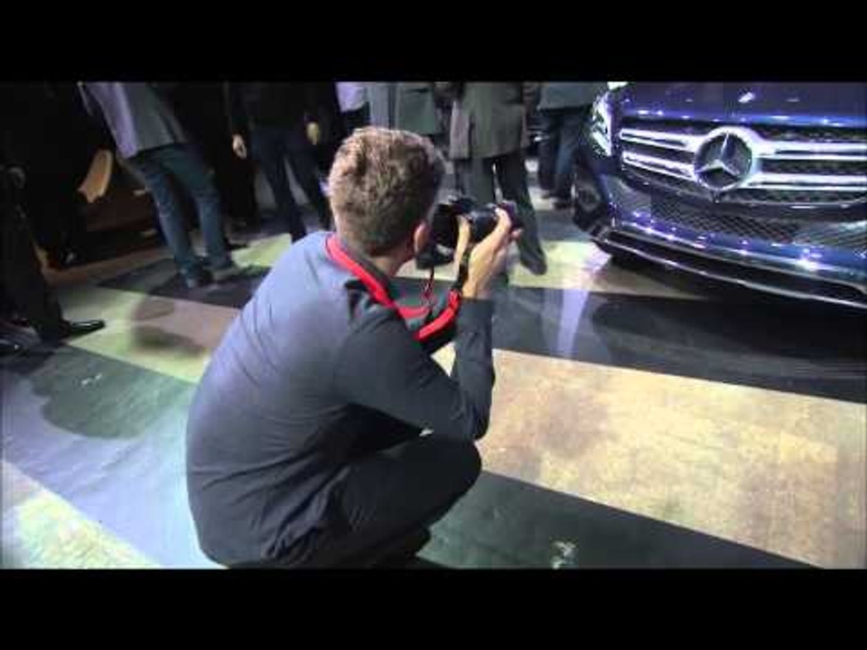 Presentation of the new Mercedes-Benz GLE and the new smart fortwo at New York | AutoMotoTV
