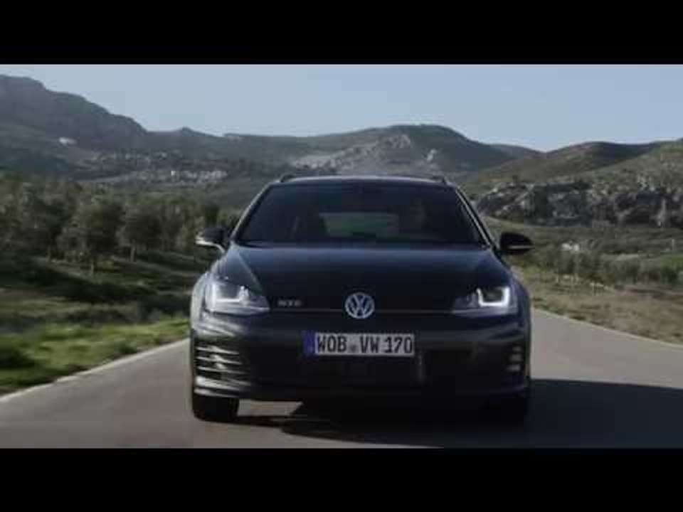 Volkswagen Golf GTD Variant - Driving Video in Malaga | AutoMotoTV
