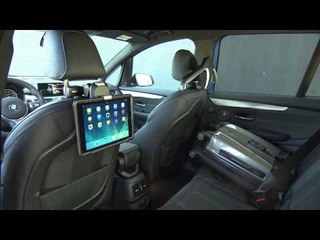 下载视频: The new BMW 220i Gran Tourer Interior Design | AutoMotoTV