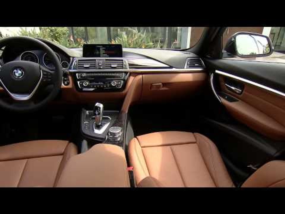 BMW 330d Touring Luxury Line Design Interior | AutoMotoTV