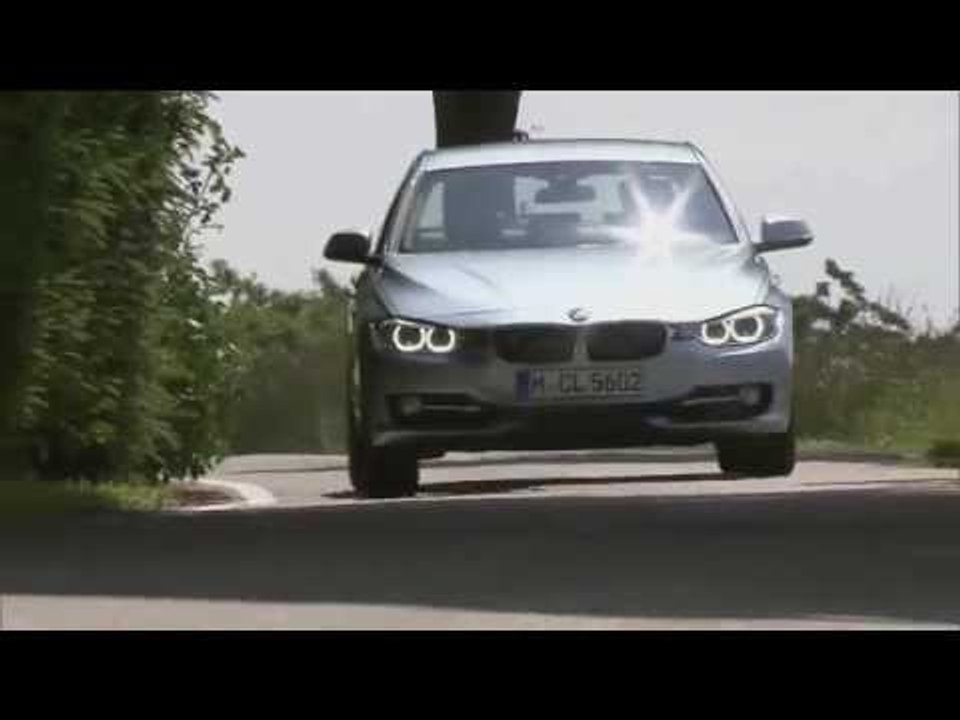 BMW Automobiles - BMW 3 Series | AutoMotoTV