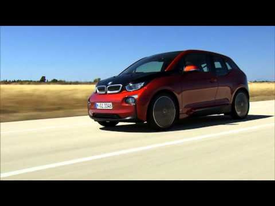 BMW Automobiles - BMW i3 | AutoMotoTV