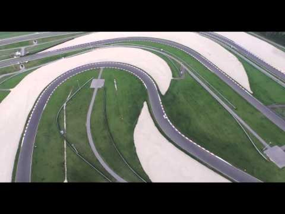 2015 Honda Civic Type R Driving Video | AutoMotoTV