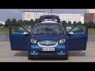 Smart Forfour Proxy - Midnight Bluecool Silver - Design Trailer | AutoMotoTV