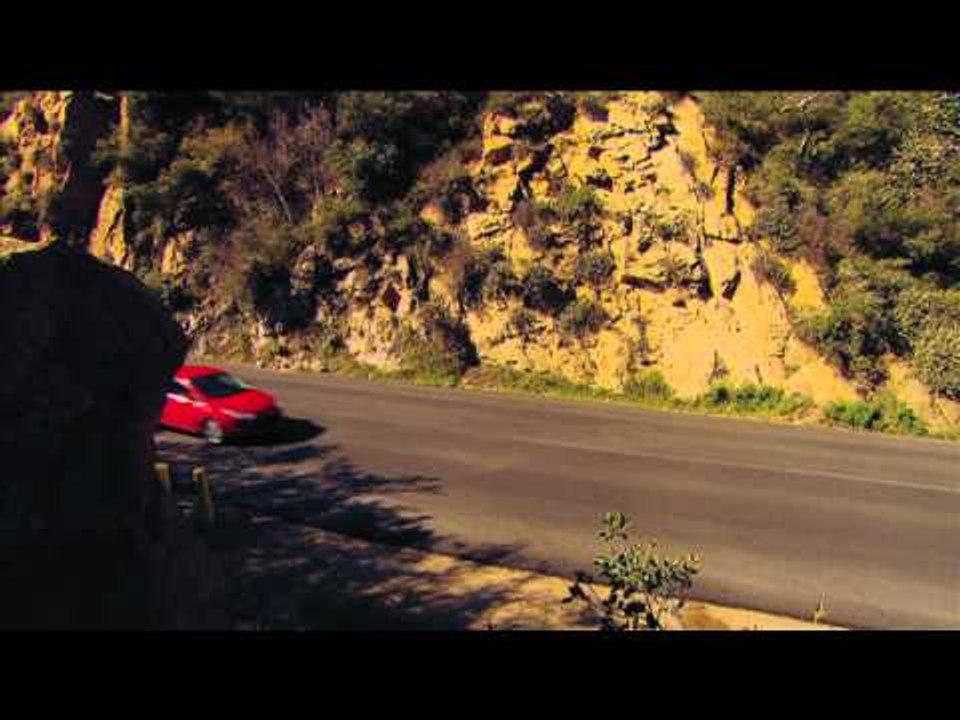 2012 Ford Focus Driving Canyon 2