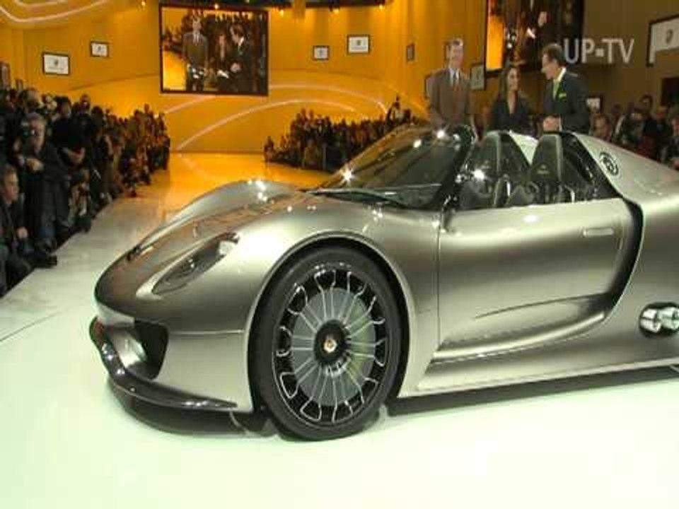 Geneva Automobilsalon 2010 At the Night Before the VW Group presented