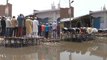 Aligarh में विरोध करने के लिए गंदे पानी में Muslims ने अदा की Namaz | वनइंडिया हिन्दी