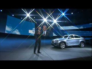Presenting the BMW ActiveHybrid X6 at IAA 2009