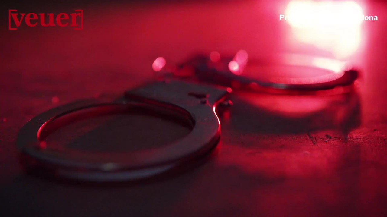 Police Arrest University Professor For Stalking A Female Student, Sending Her More Than 800 Texts A Day