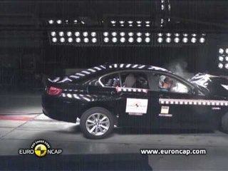 BMW 5-Series Crash Tests 2010