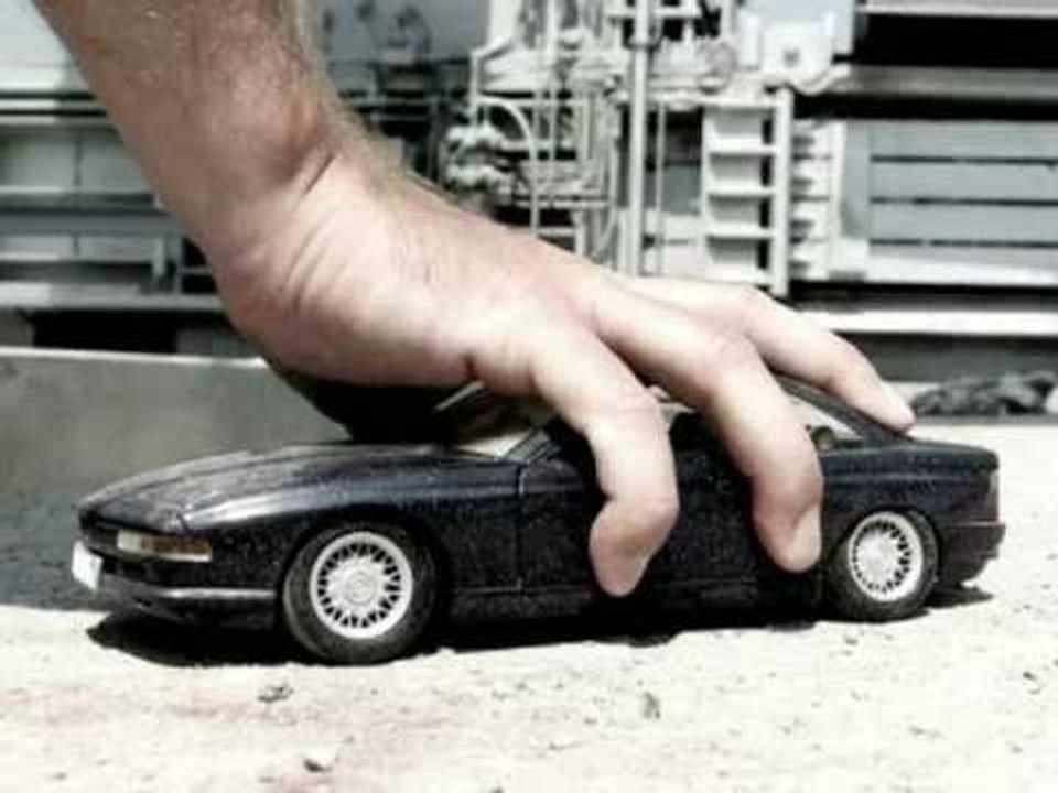 Carl, The Virtual Crash Test Dummy