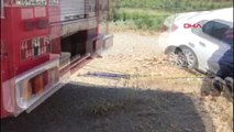 Malatya Pütürge'de Otomobil Toprak Yığınına Çarptı 3 Yaralı
