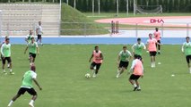Spor Beşiktaş Günün İlk Antrenmanını Yaptı - Hd