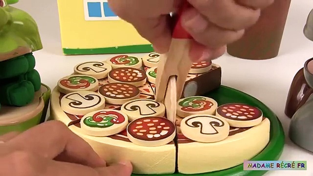 Shrek et le Singe Mangent de la Pizza en bois à découper avec le Minion Parlant