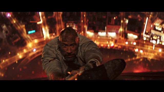 Dwayne Johnson Hangs From A 'Skyscraper'