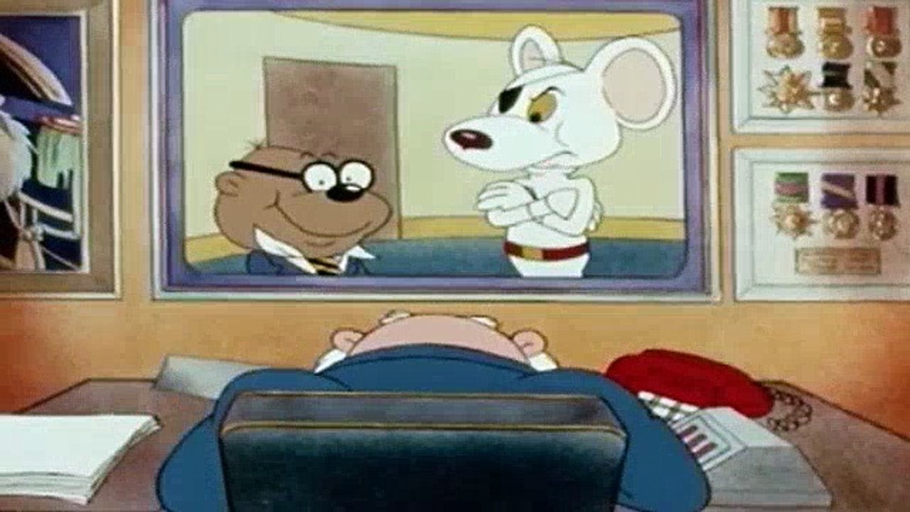 Danger Mouse S09E02 - Bigfoot Falls