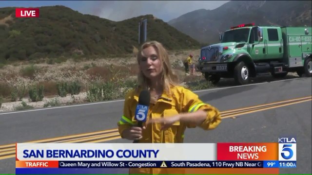 100-Acre brush Fire Threatens Homes in Southern California