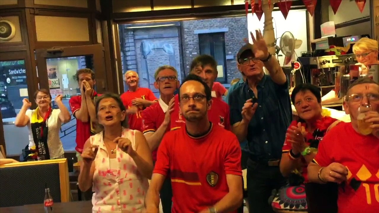 Ambiance à Namur, après la victoire des belges