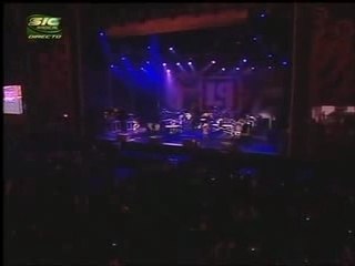 Linkin Park- The little thing give you away- Live at Oeiras.