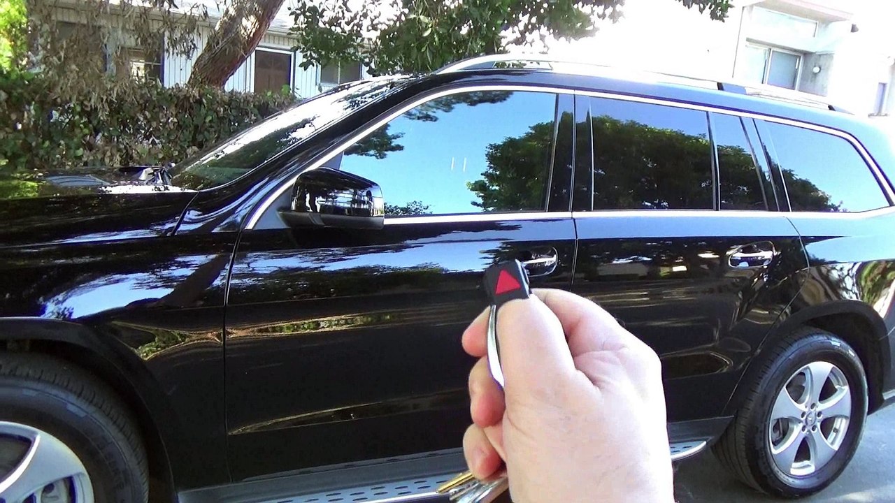  10 Hidden Mercedes Features - You Didn't Know About -Tips & Tricks!