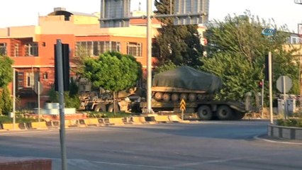 Münbiç ile Tel Rıfat sınırına mekanize birlikleri gönderildi