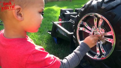 Funny Dima Unboxing And Assembling The POWER WHEEL Ride On New Big Jeep