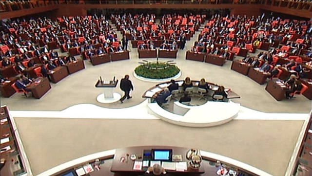 TBMM'de 27. dönem başladı - Mustafa Kemal Atatürk için saygı duruşunda bulunuldu - TBMM