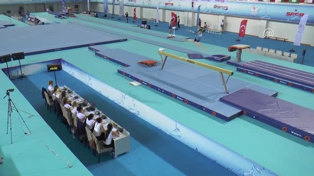 Artistik Cimnastik Dünya Kupası - 2. Gün Yarışmaları