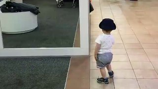 Funny Baby Confused infront of a Mirror...!!!
