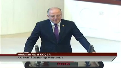 Descargar video: TBMM'de 27. Dönem Başladı - Abdullah Nejat Koçer-Ali Şahin-Ali Muhittin Taşdoğan-Mahmut...