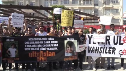 Formalarını Giyip Çocuk İstismarına Karşı Yürüdüler