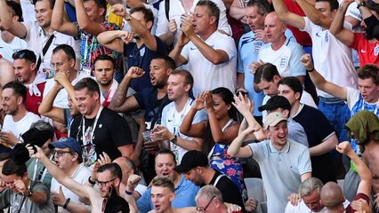 Inglaterra vence Suécia e volta à semifinal após 28 anos